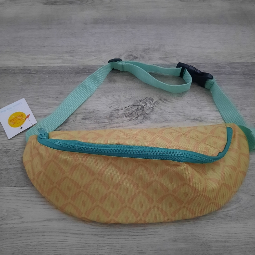 Sun Squad Cooler Belt Bag